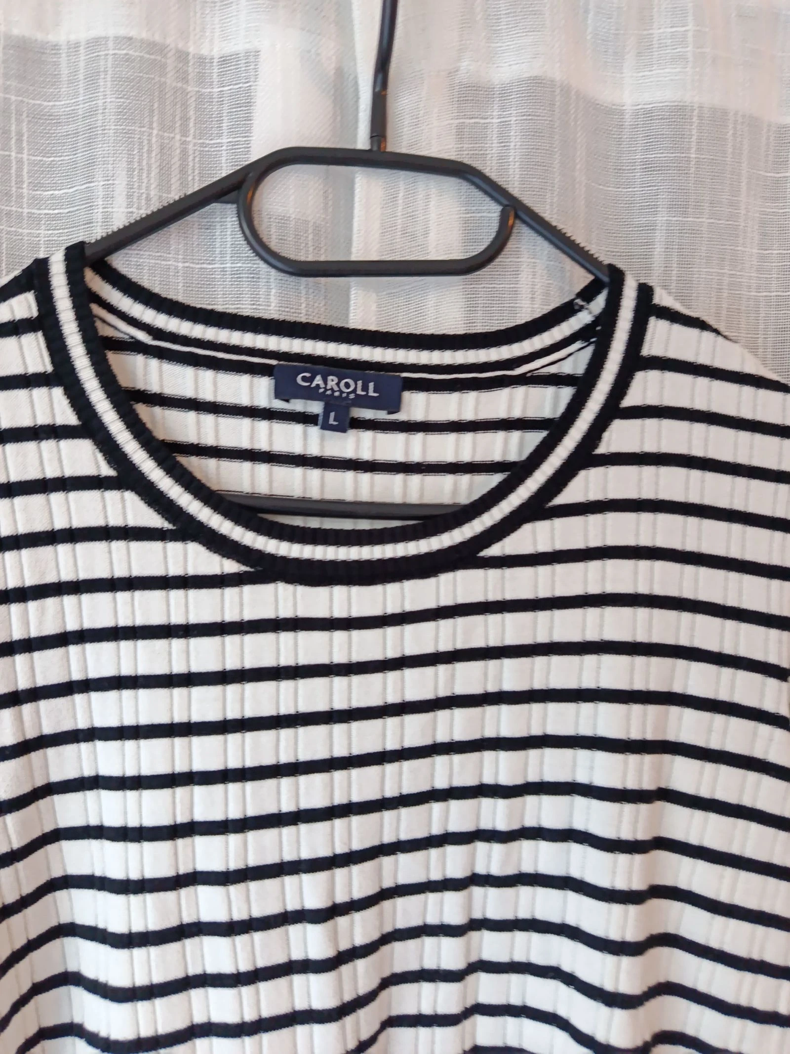 Pull.manche courte Caroll taille l – photo 4